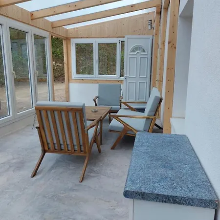 Apartment De Moulin Maurt 1